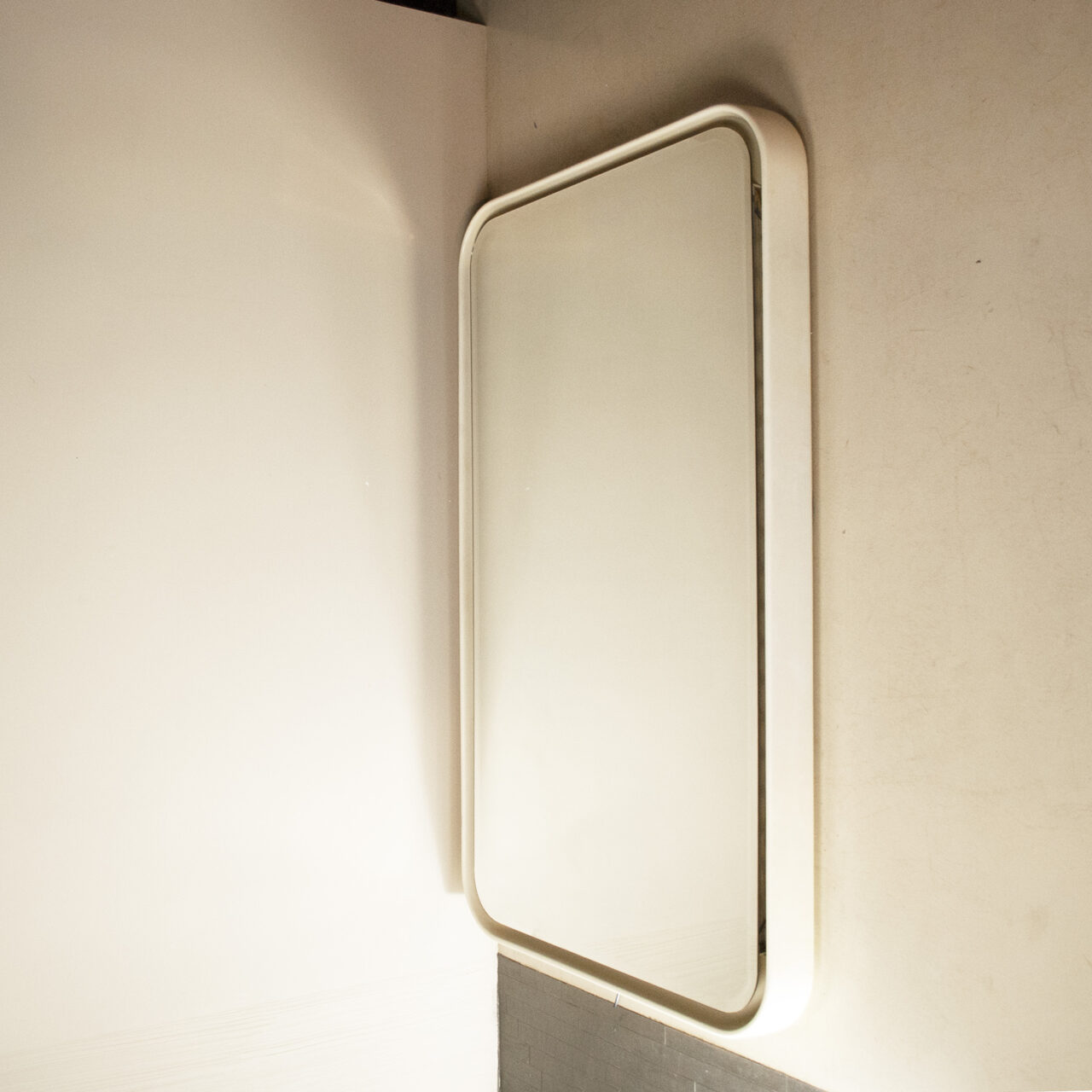 Specchio_bagno_colombo_1