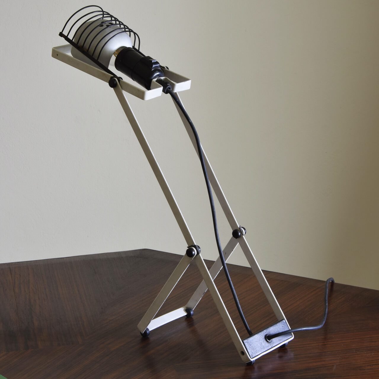 Lampada_artemide_00005