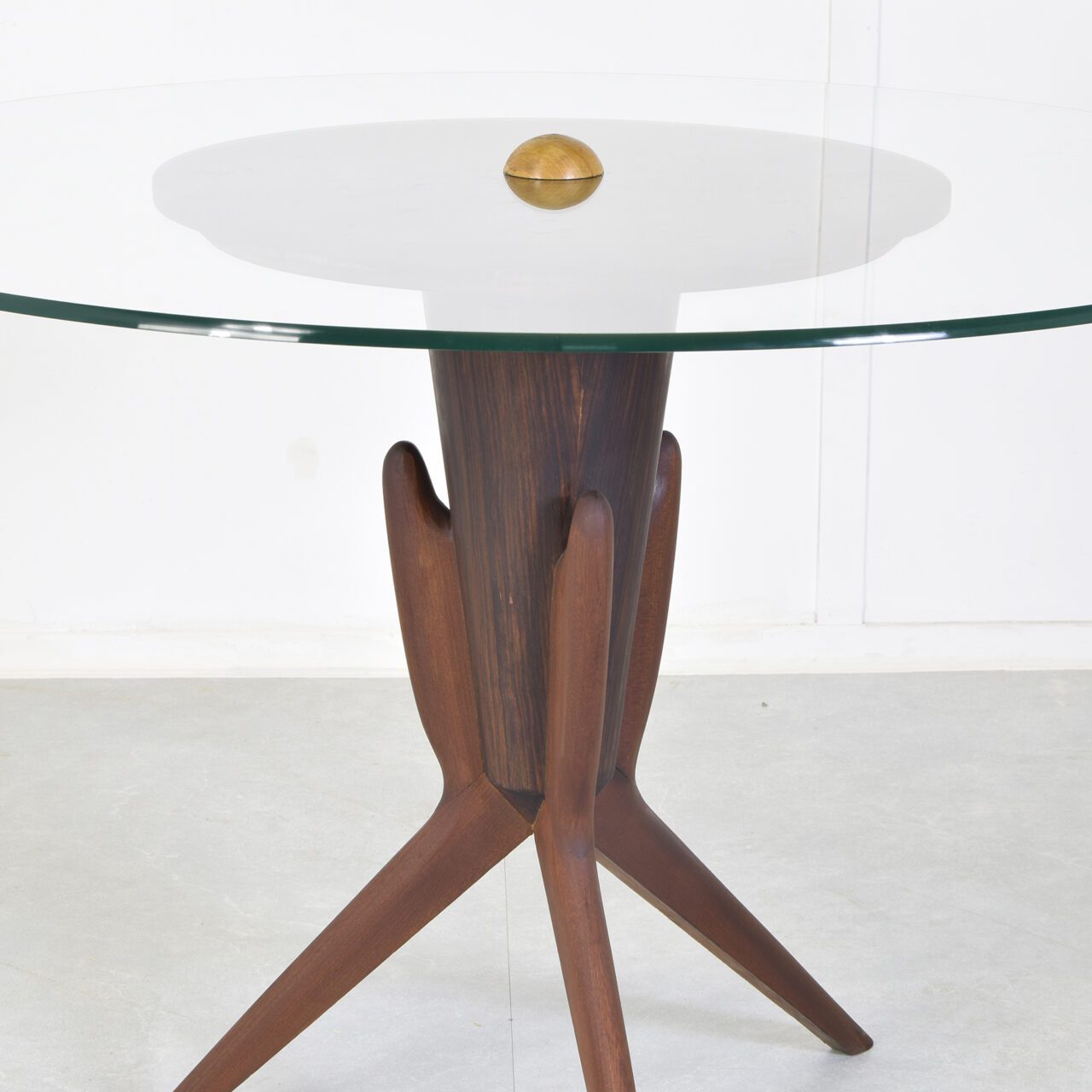atomic_coffeetable_4