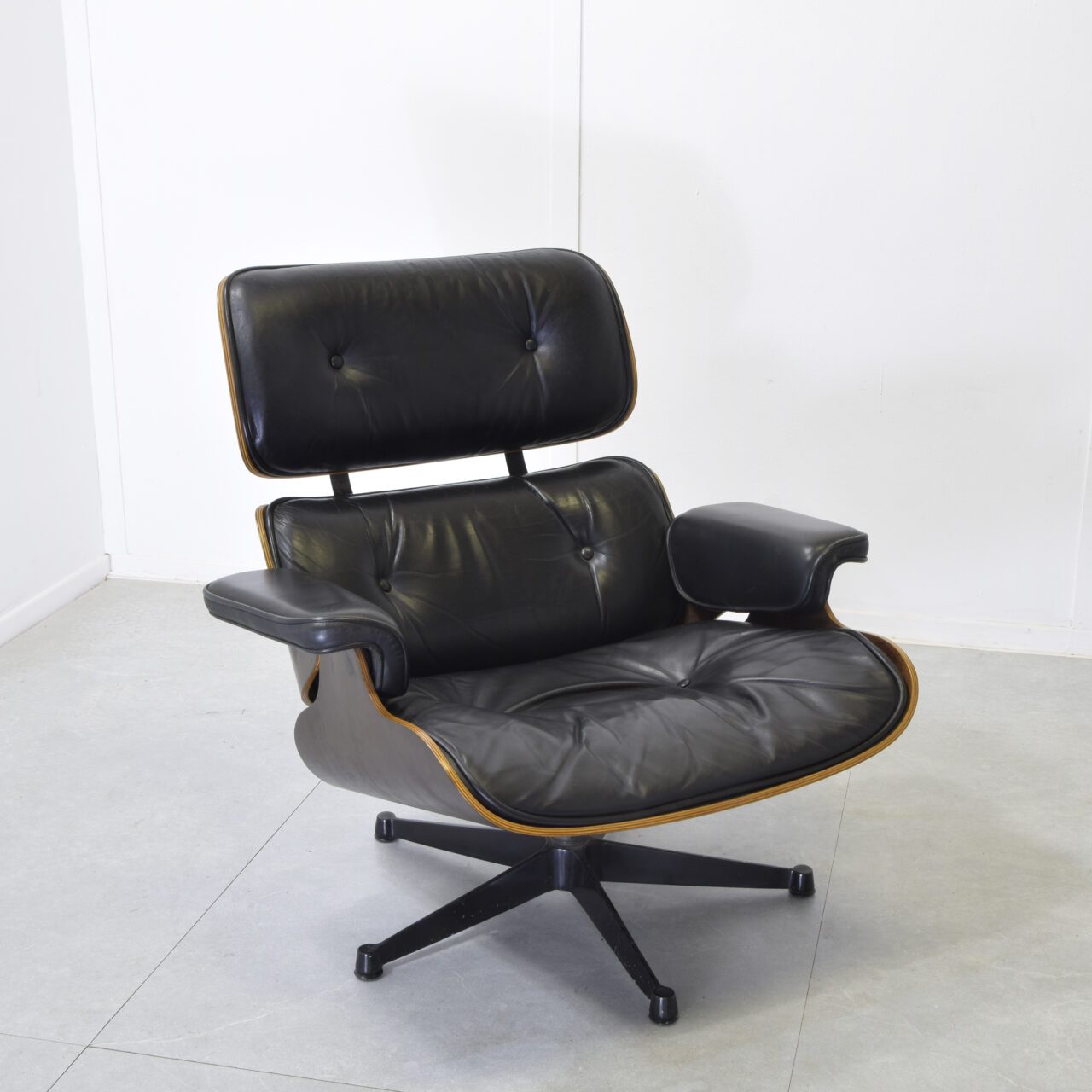 charles_eames_2_3