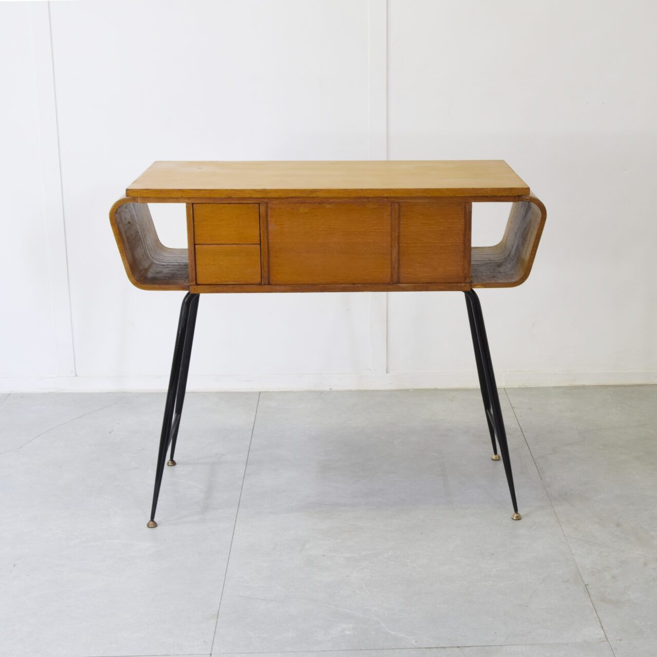 consolle_singer_3