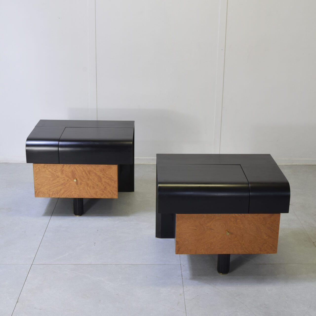 comodini_Pierre_cardin_1