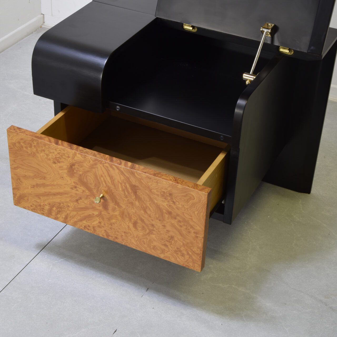 comodini_Pierre_cardin_9