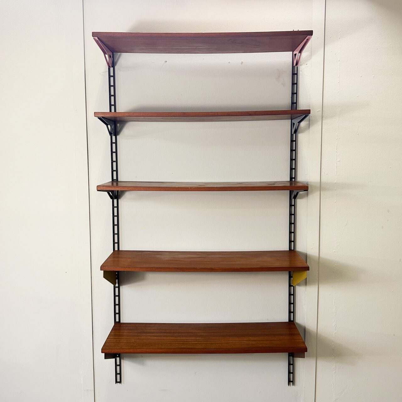 Libreria_mono_15