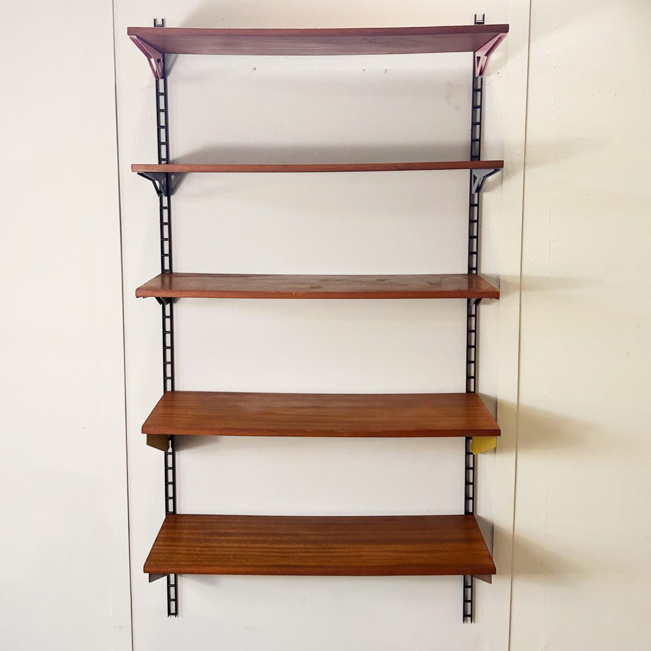 Libreria_mono_7