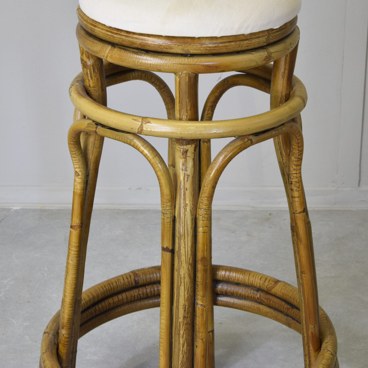 sgabello_rattan_4