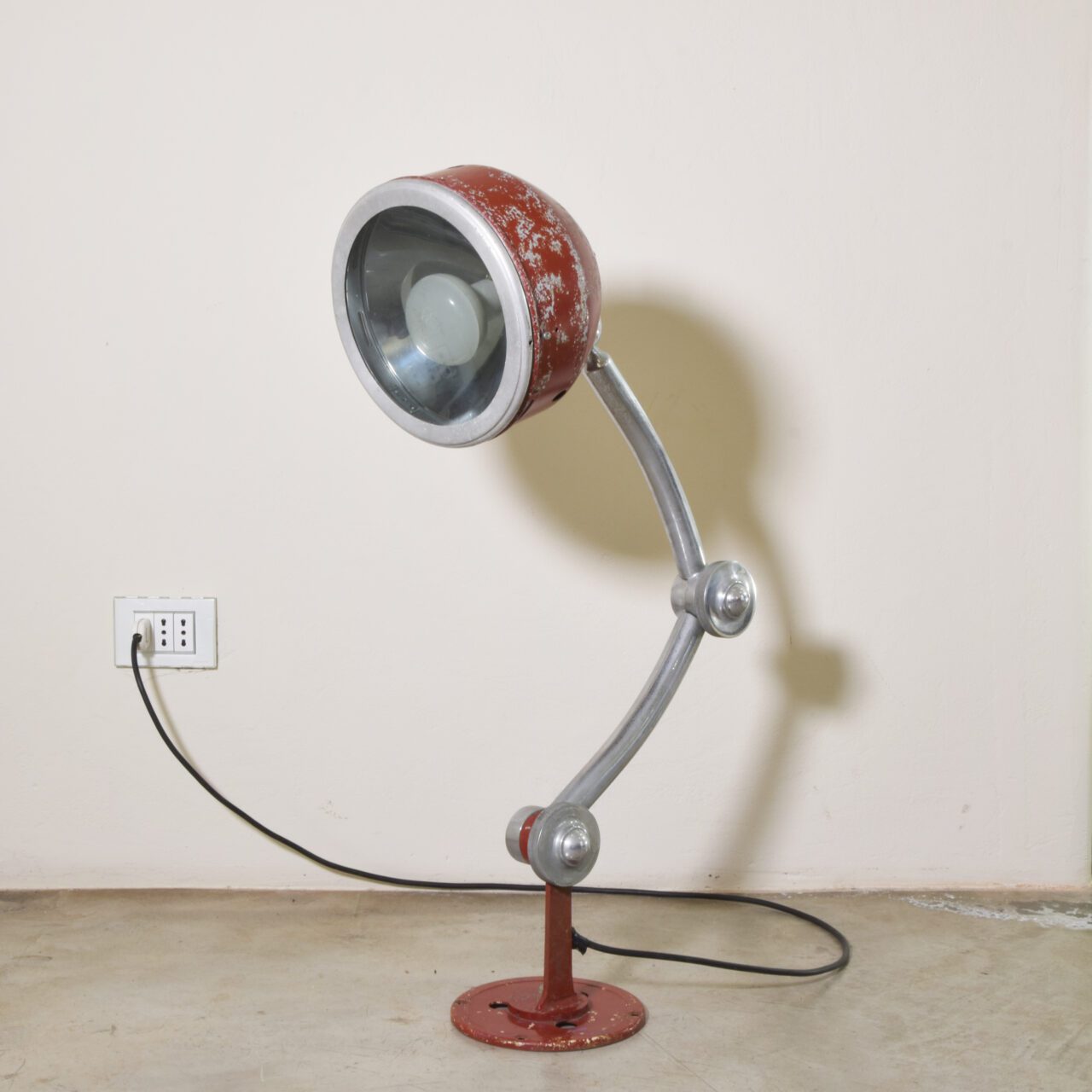 lampada_laboratorio_industriale_1