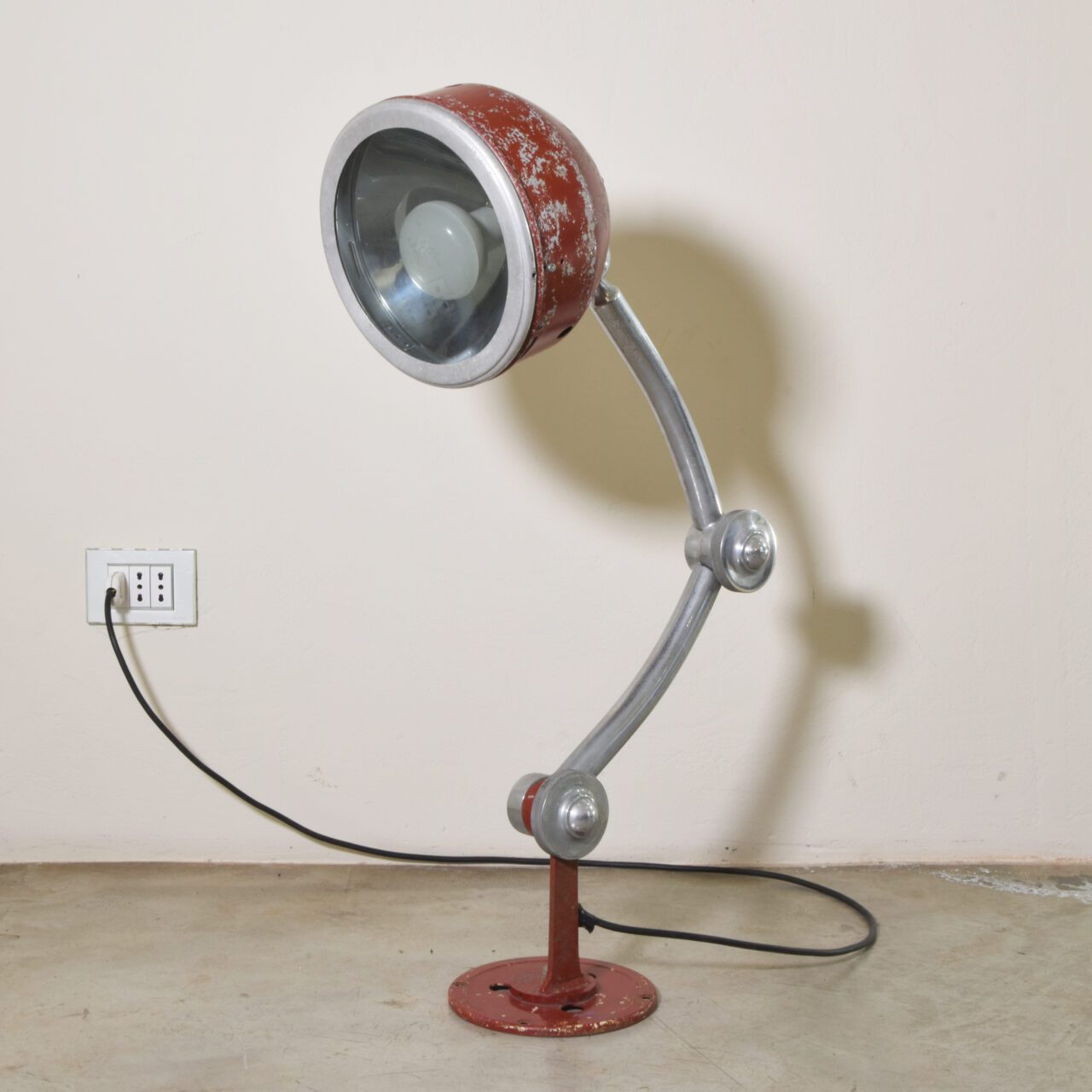 lampada_laboratorio_industriale_2