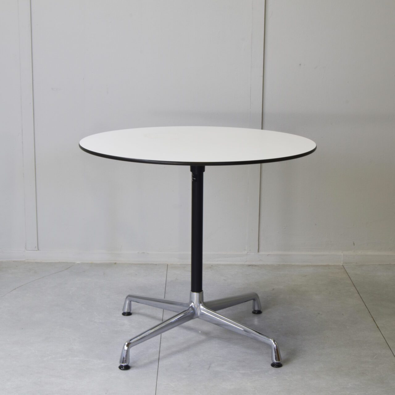 tavolino_charles_eames_4